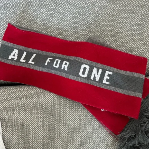 TFC scarf - Picture 2 of 3